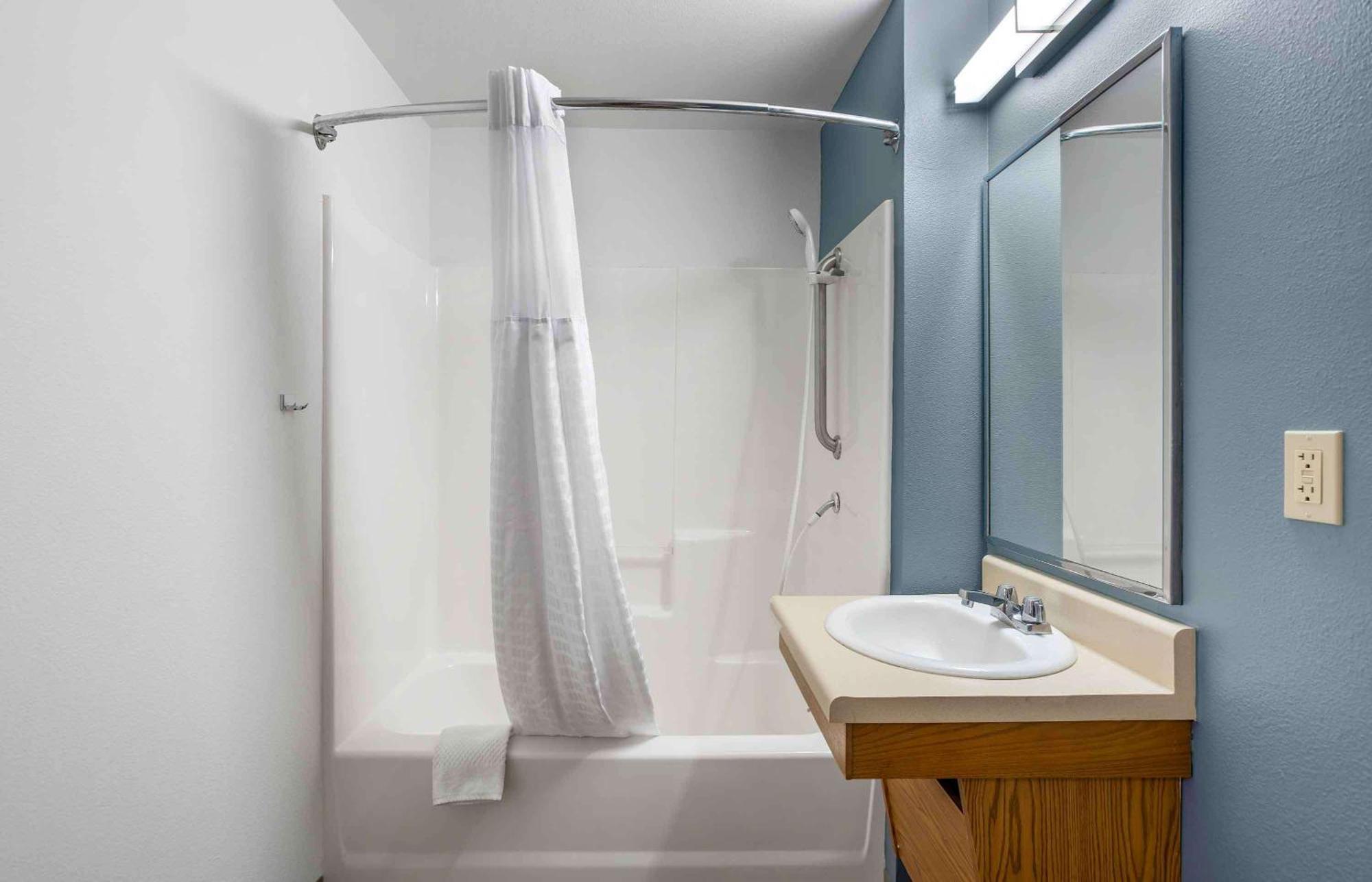 Extended Stay America Select Suites - Cincinnati - Florence - Airport エクステリア 写真