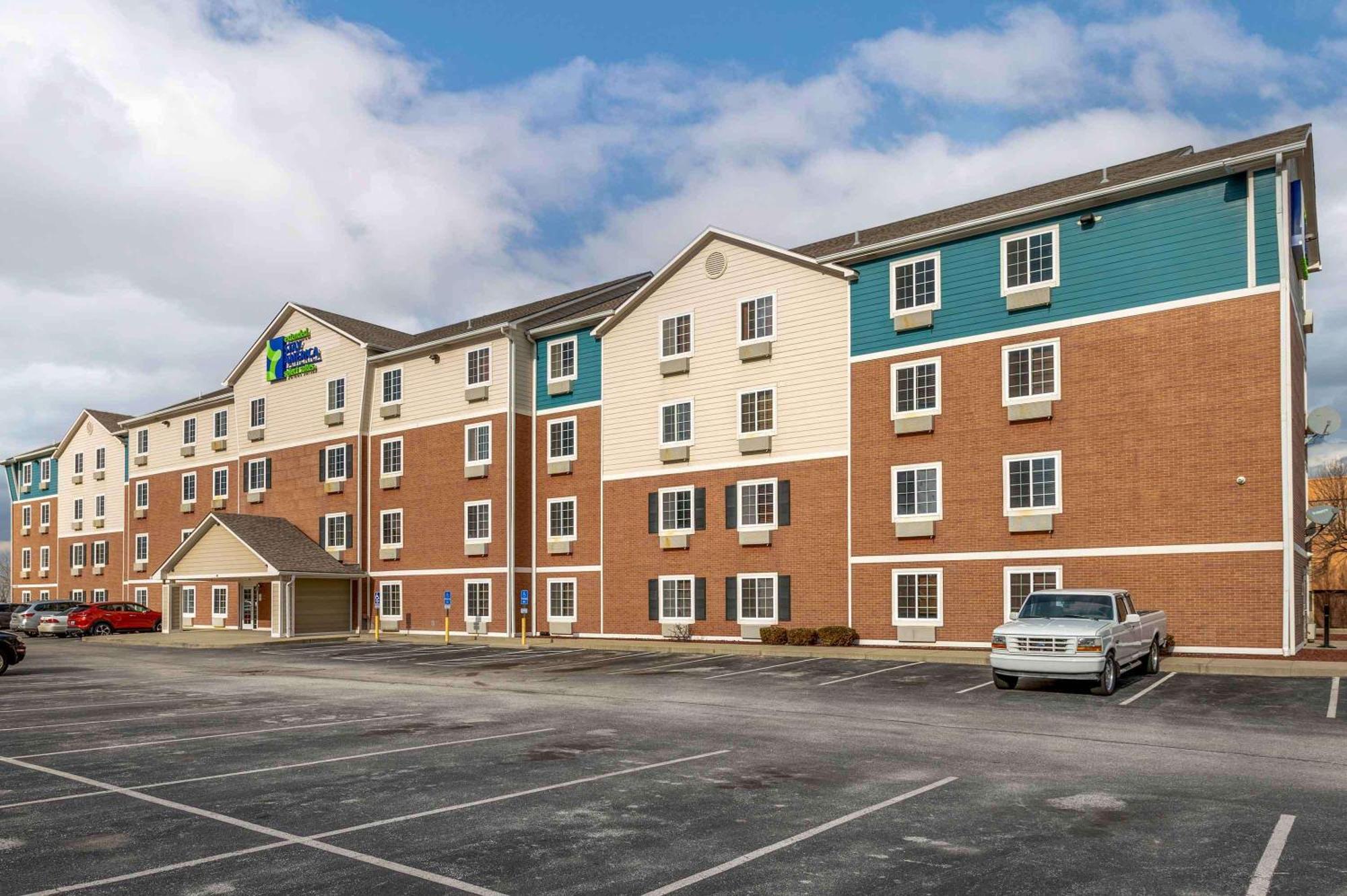 Extended Stay America Select Suites - Cincinnati - Florence - Airport エクステリア 写真